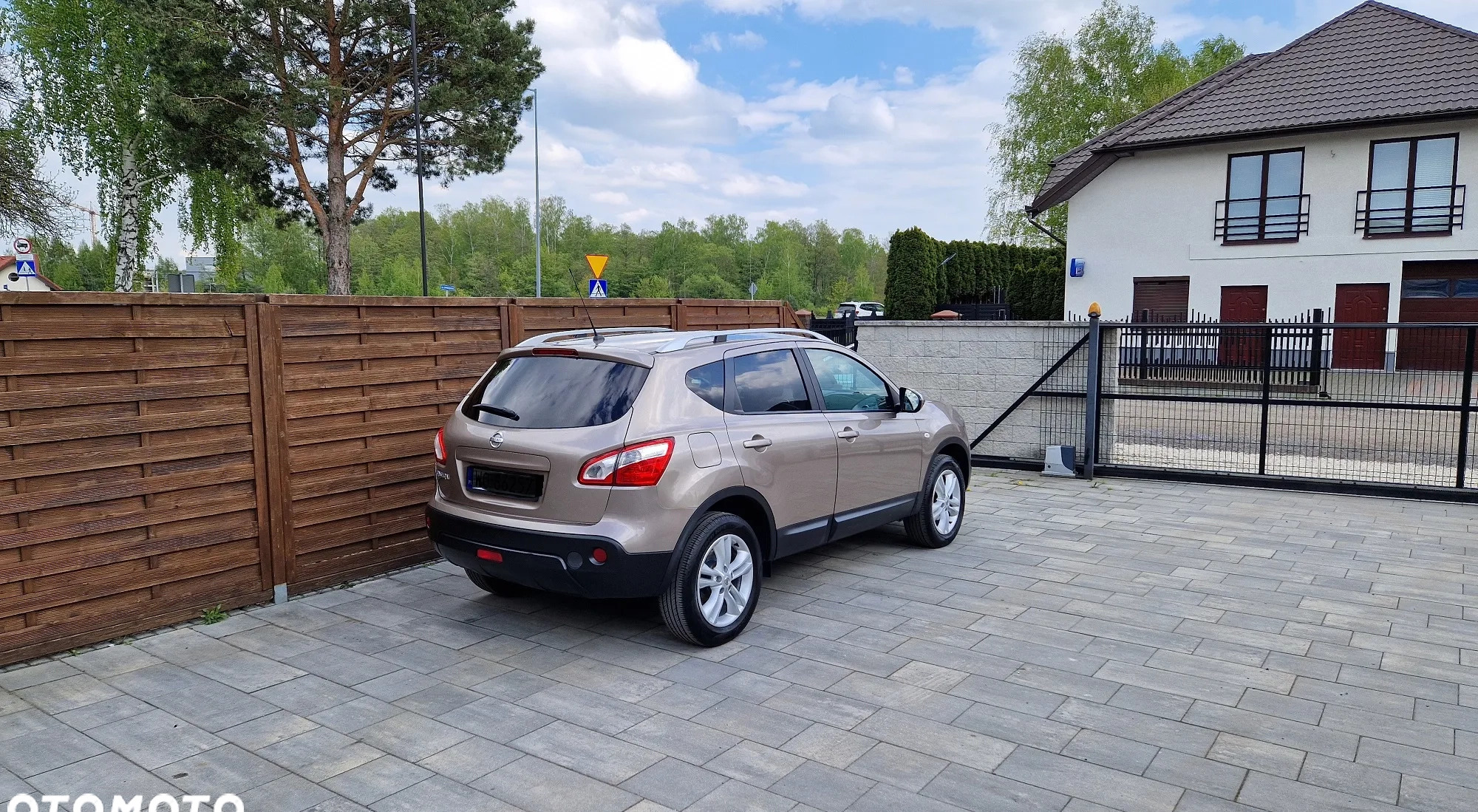 Nissan Qashqai cena 33900 przebieg: 188000, rok produkcji 2011 z Żmigród małe 497